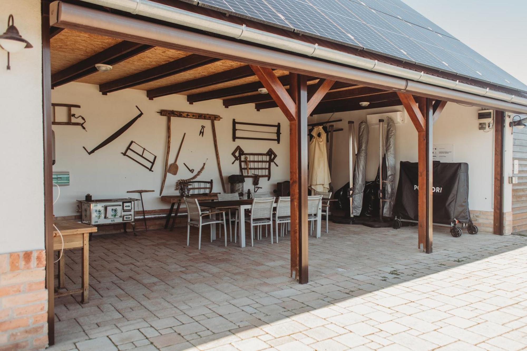Maushaus Hotel Vemend Bagian luar foto