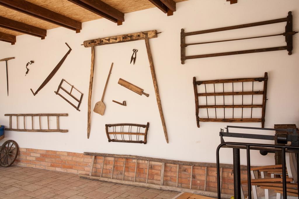 Maushaus Hotel Vemend Bagian luar foto