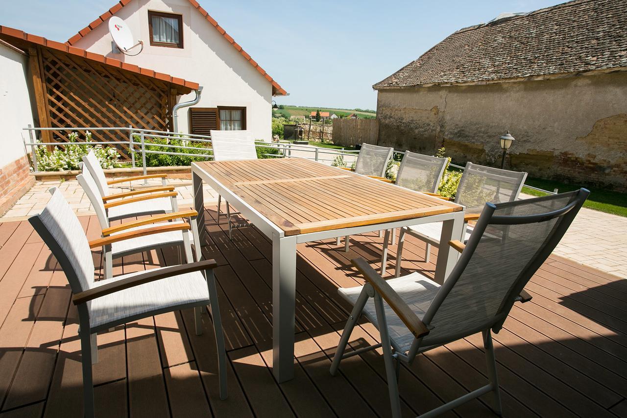 Maushaus Hotel Vemend Bagian luar foto